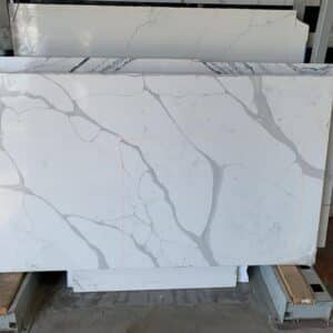 White quartz grey veins 3cm 62x36