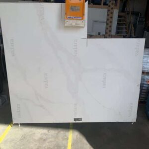 Vadara-Amaranta 3cm 63x39