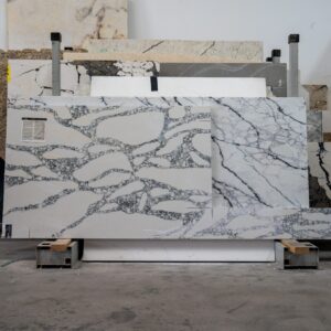 Nakota Quartz 3CM 32x47